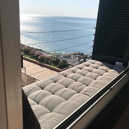 La Soluzione Perfetta Lägenhet Arenzano Exteriör bild